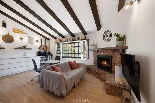 Valley Village, CA 91607,4633 Ben Avenue #2