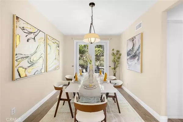 Irvine, CA 92620,76 Dovecrest