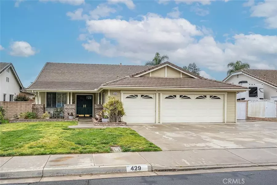 429 Oakglen Court, San Dimas, CA 91773