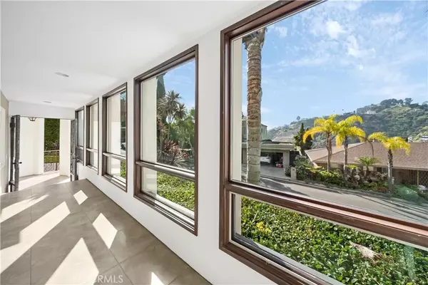 Los Angeles, CA 90046,7923 Electra Drive
