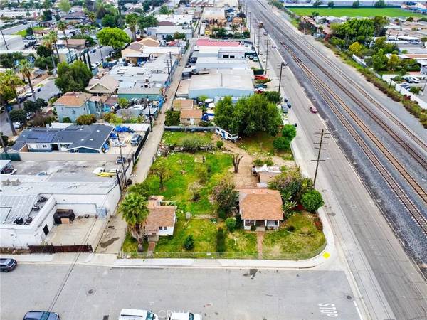 Pomona, CA 91766,115 S Myrtle Ave
