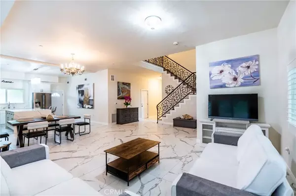 Covina, CA 91723,139 E Puente Street