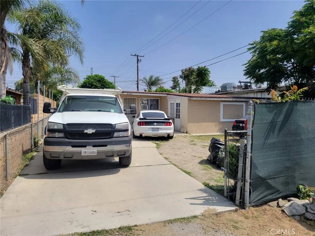 18670 9th Street, Bloomington, CA 92316