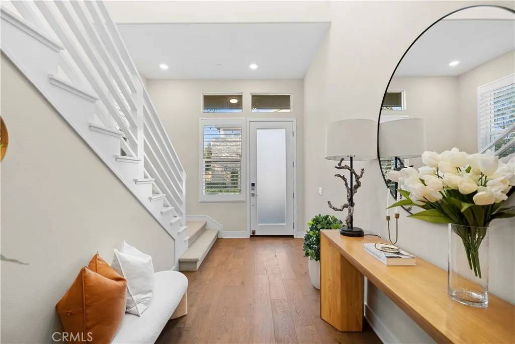 Irvine, CA 92618,73 Pelican Lane