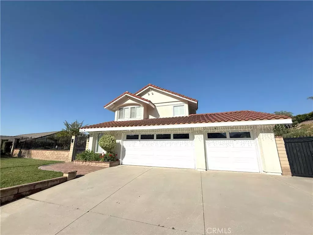 Walnut, CA 91789,953 N Hunters Hill Drive