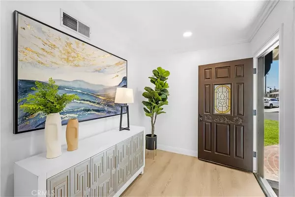 West Covina, CA 91790,507 S Gaybar Avenue