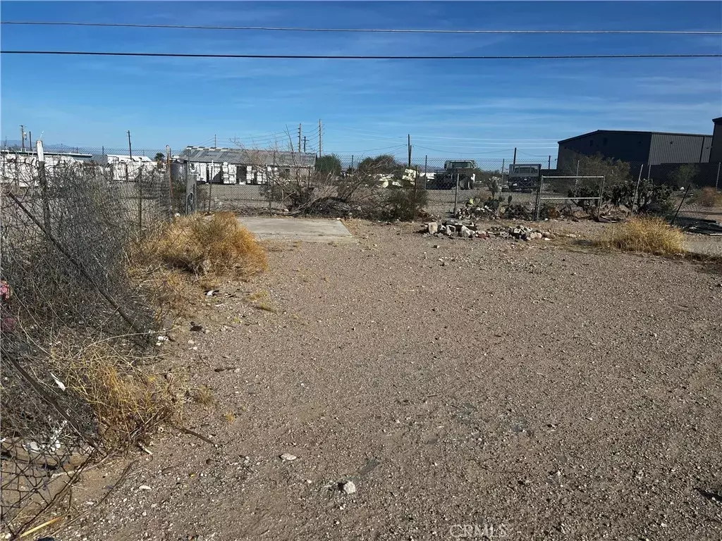 Needles, CA 92363,1221 Riverview