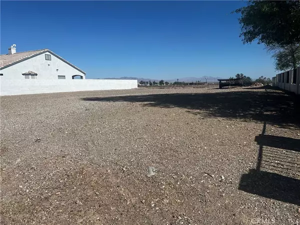 Needles, CA 92363,1318 Redwood Ave