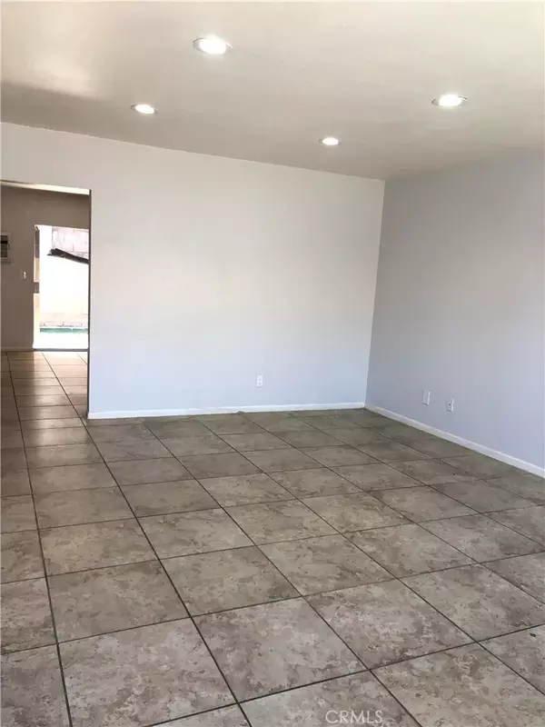 Pomona, CA 91766,4185 E Grand Avenue