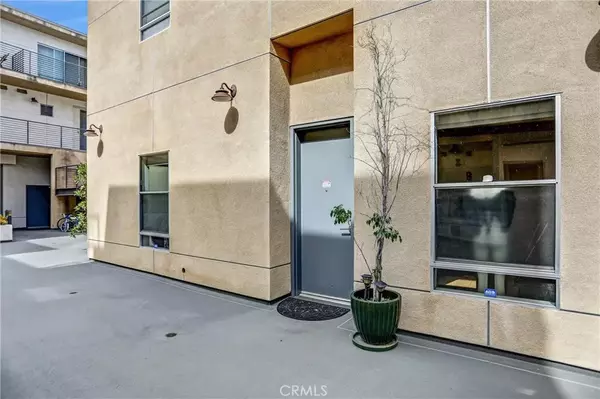 South Pasadena, CA 91030,1401 Mission Street #105