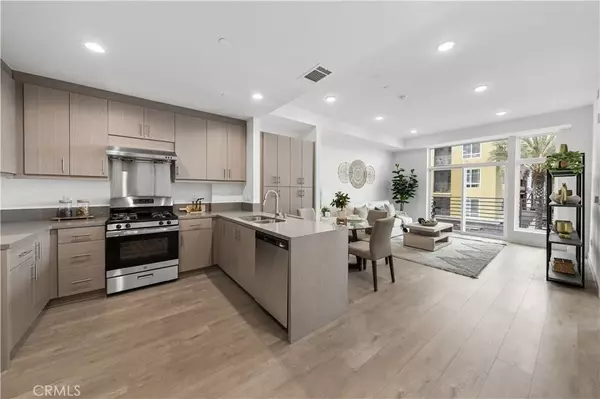 Alhambra, CA 91801,168 S Monterey Street #402