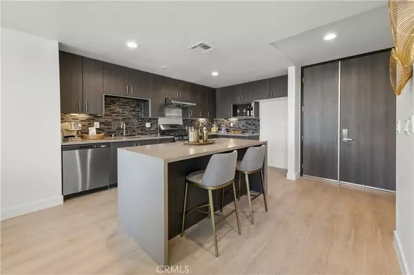 Alhambra, CA 91801,168 S Monterey Street #512