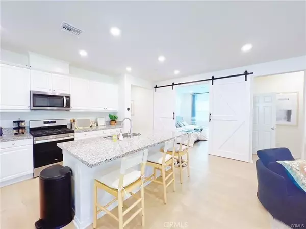 Ontario, CA 91761,3410 E Foxglove Way