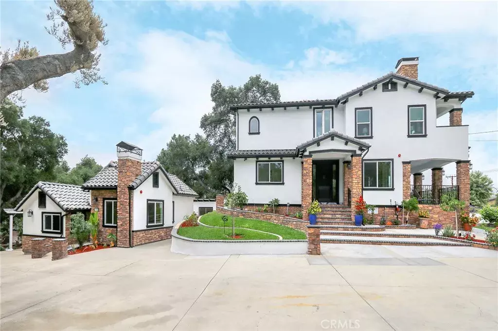 West Covina, CA 91791,3264 E Holt Ave