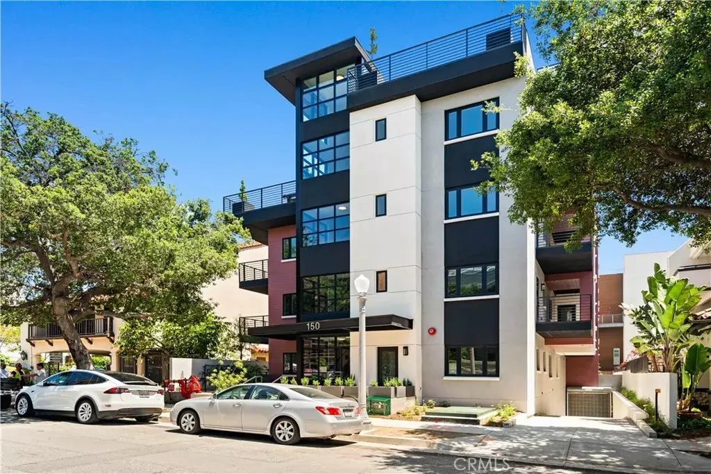 Pasadena, CA 91101,150 S Oak Knoll Avenue #103