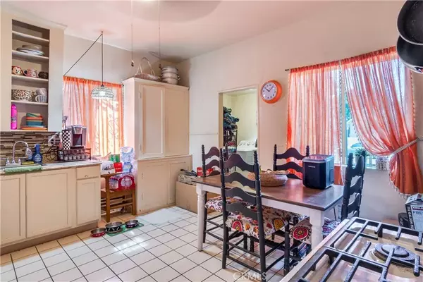 Los Angeles, CA 90031,2202 Gates Street