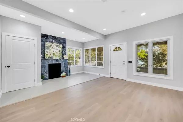 Pomona, CA 91767,404 E Kingsley Avenue