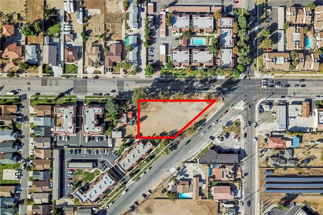 8916 Fontana, Fontana, CA 92335