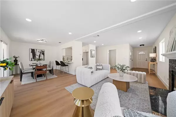 Hawthorne, CA 90250,4431 W 138th Street #B