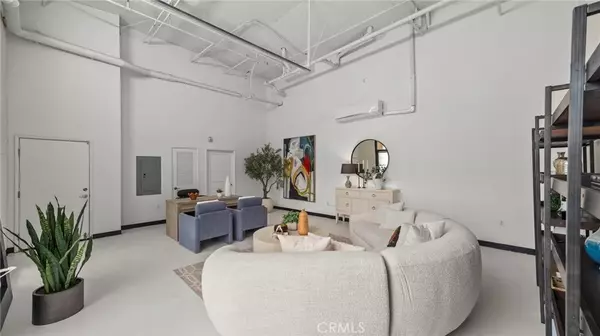 Alhambra, CA 91801,410 W Main Street #231