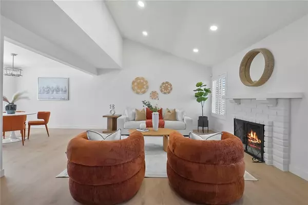 Azusa, CA 91702,623 S Homerest Avenue