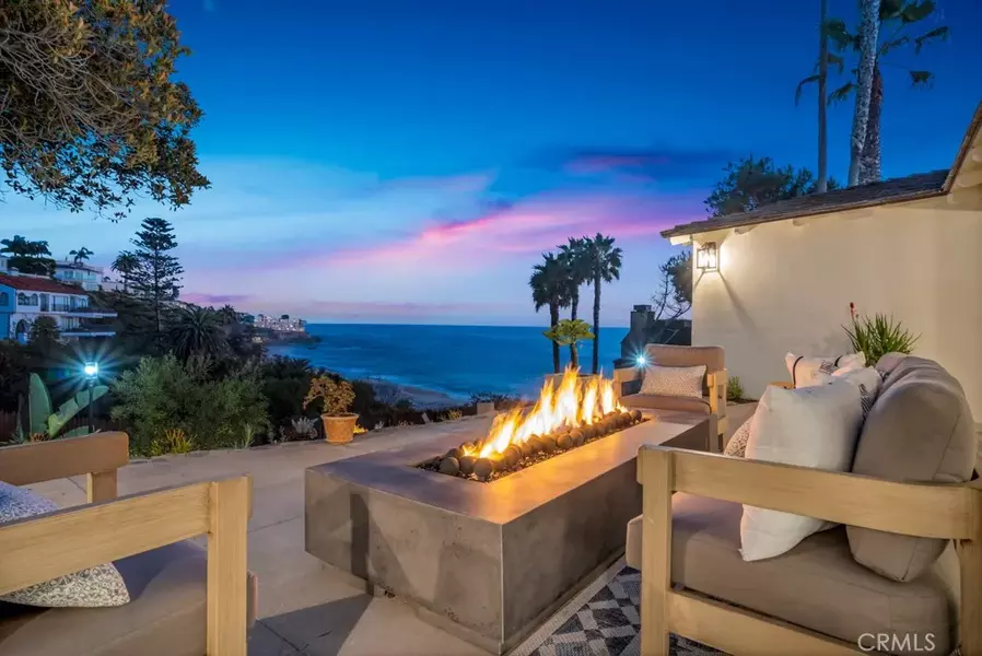 10 Camel Point, Laguna Beach, CA 92651