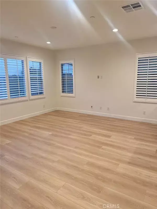 Ontario, CA 91762,2762 E Agrarian Street East