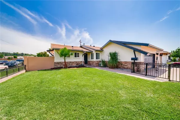 La Puente, CA 91744,15618 Loukelton Street