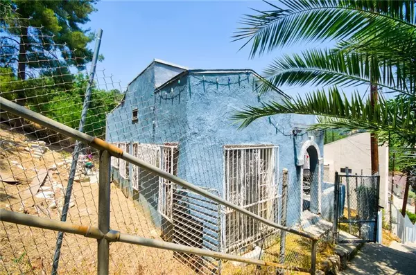 Los Angeles, CA 90032,2602 Onyx Drive