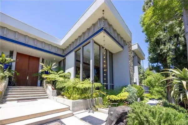 Diamond Bar, CA 91765,23615 Falcons View Drive