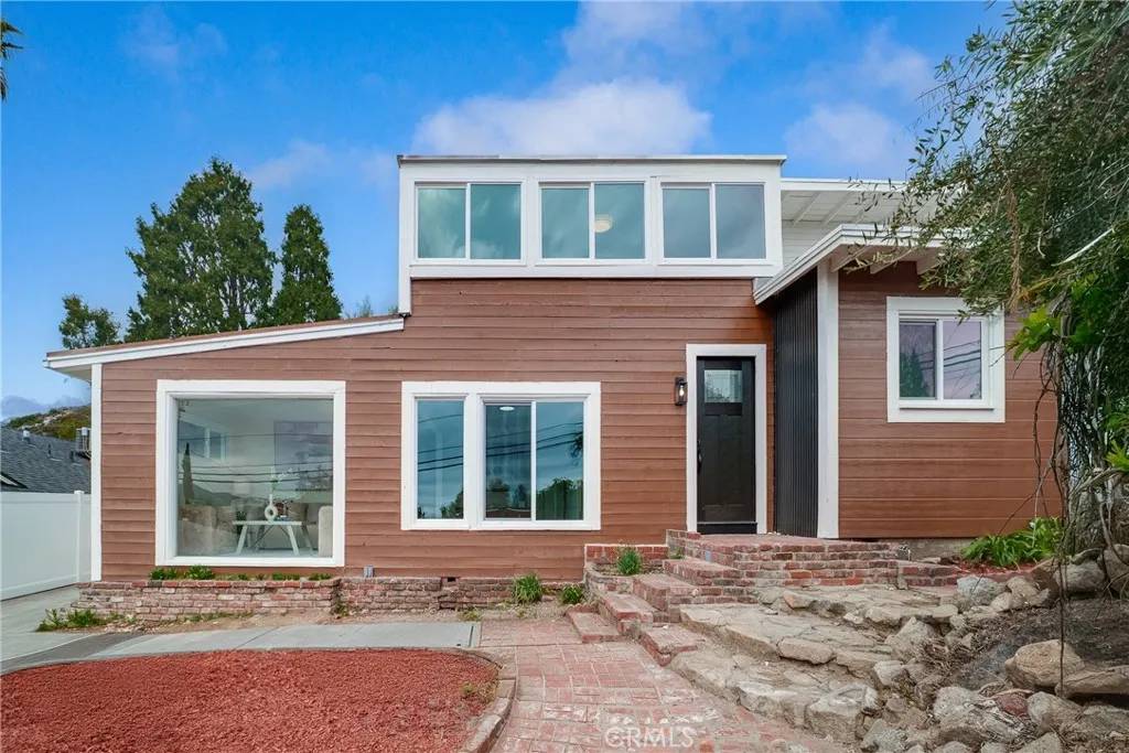 2423 Rockdell Street, La Crescenta, CA 91214