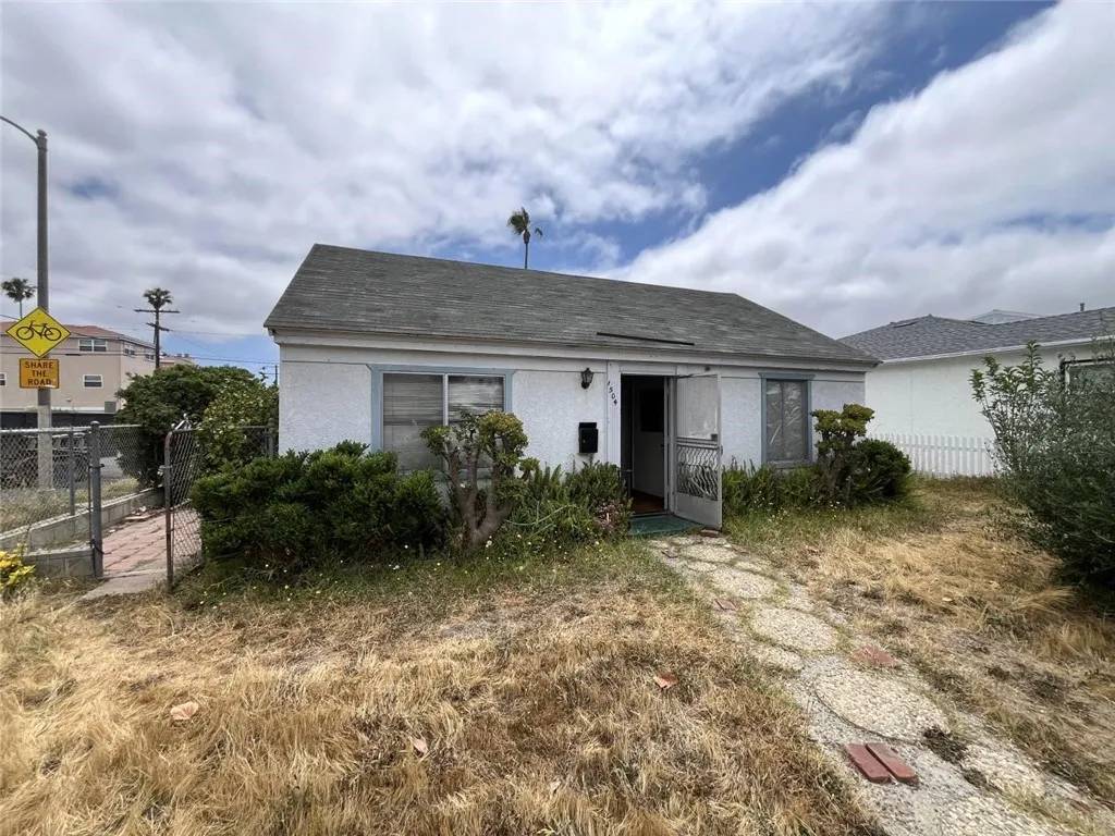 1504 253rd Street,  Harbor City,  CA 90710