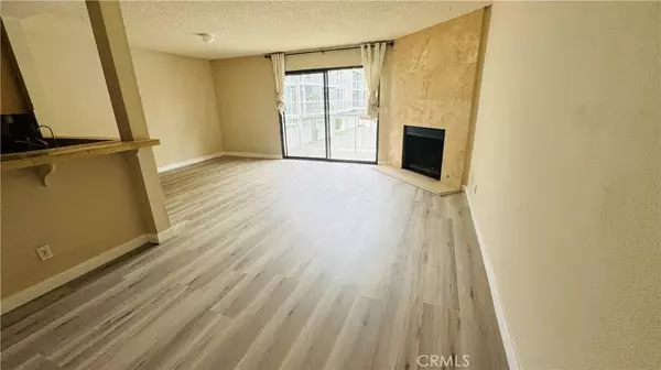 Rosemead, CA 91770,1060 Walnut Grove Avenue #A