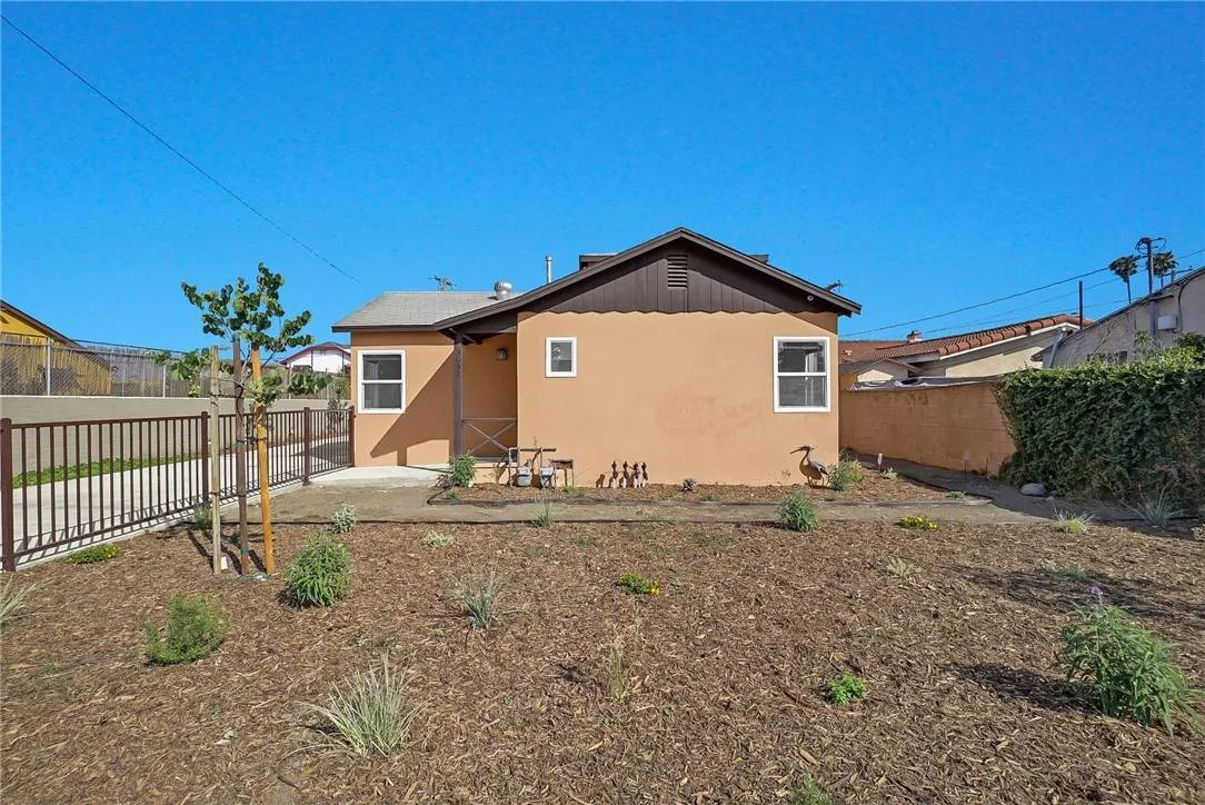 El Monte, CA 91732,3032 Cogswell Road