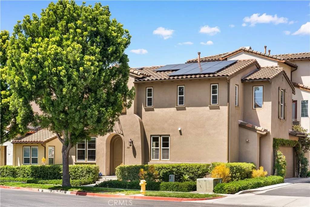 Irvine, CA 92603,345 Tall Oak