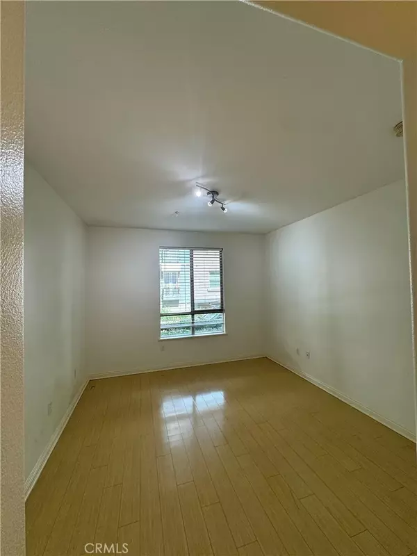 Los Angeles, CA 90012,100 S Alameda Street South #148
