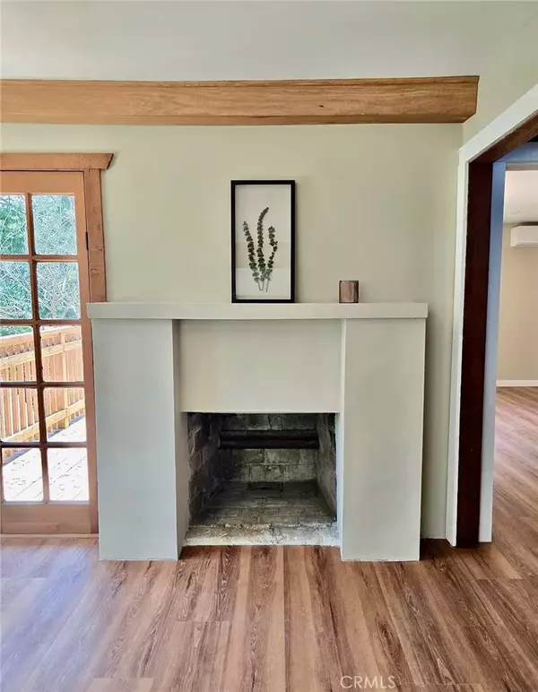 Lake Arrowhead, CA 92352,585 Arrowhead Villa Road