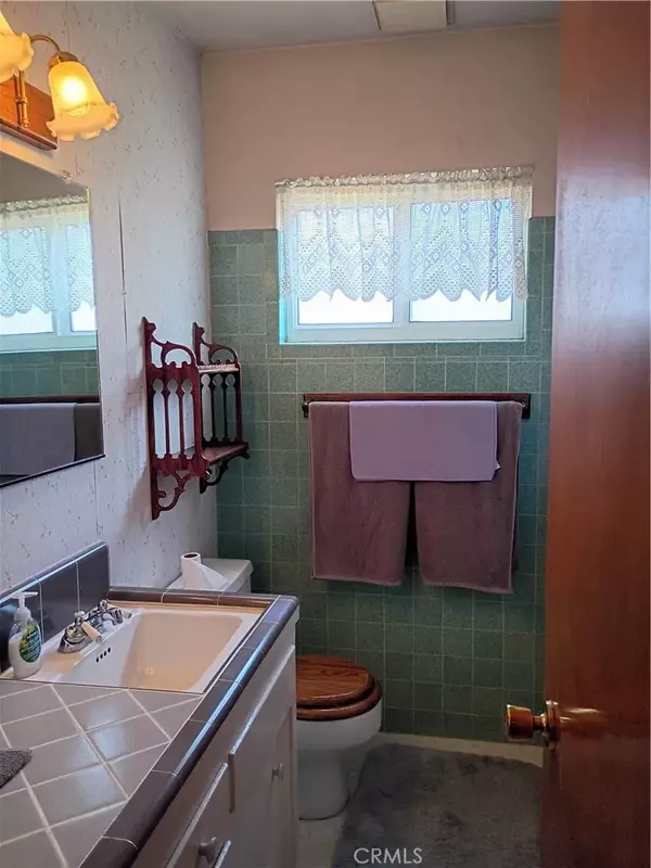 Bloomington, CA 92316,10672 Linden Avenue