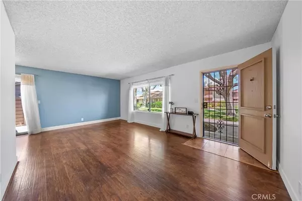 Hacienda Heights, CA 91745,1456 Countrywood Avenue #14