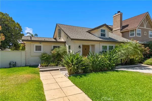 San Gabriel, CA 91775,8420 E Hermosa Drive