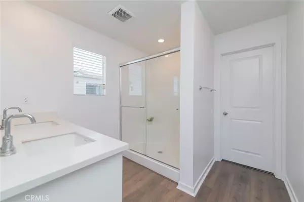 Winchester, CA 92596,34399 Cyan