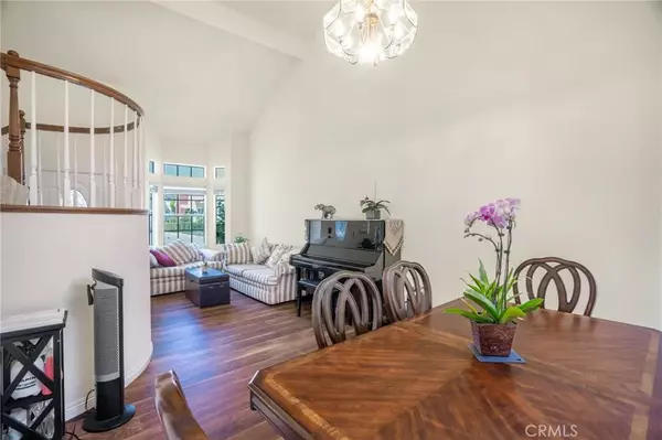 Monrovia, CA 91016,430 W Walnut Avenue West