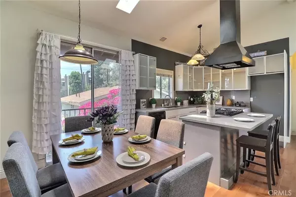 Pasadena, CA 91104,1348 E Orange Grove Boulevard #4