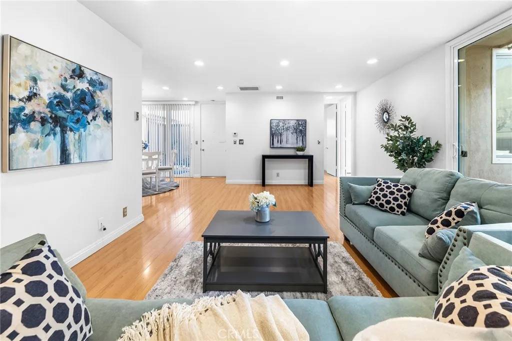 Alhambra, CA 91801,777 E Valley Boulevard #137