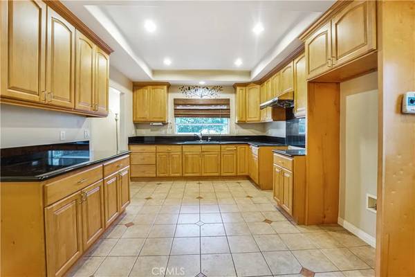 Rosemead, CA 91770,1129 Walnut Grove Avenue