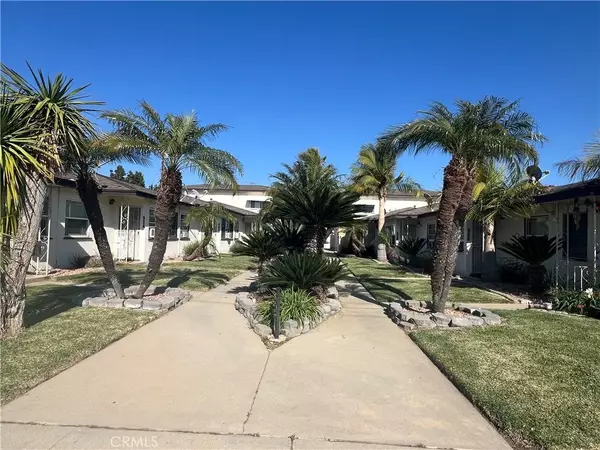 662 S 2nd Avenue #1/2, Covina, CA 91723