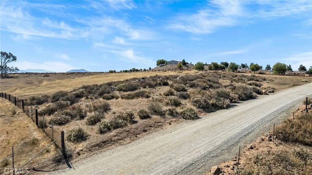 Menifee, CA 92584,0 Lindenberger