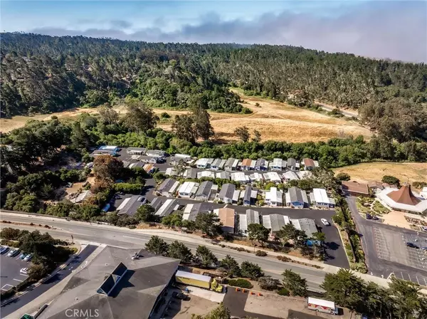 Cambria, CA 93428,1226 N Main ST #4