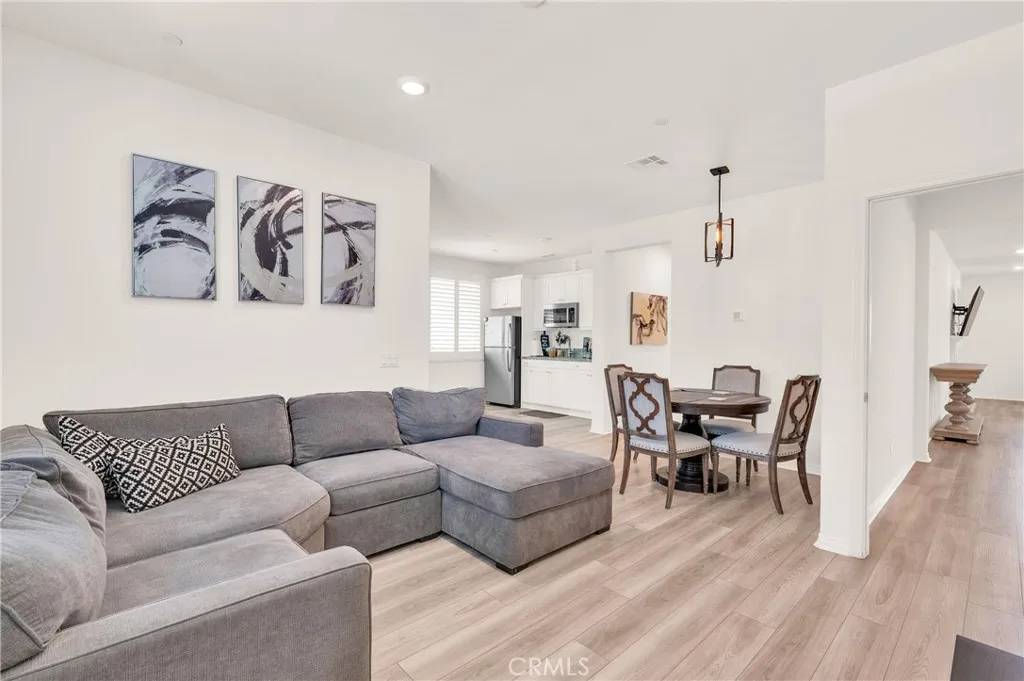 Jurupa Valley, CA 92509,2721 Kings Canyon Drive