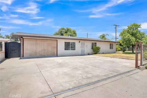 5327 N Rockvale Avenue, Azusa, CA 91702